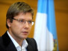 Piečurātas puķu dobes dēļ var sākties valdības krīze, uzskata Ušakovs